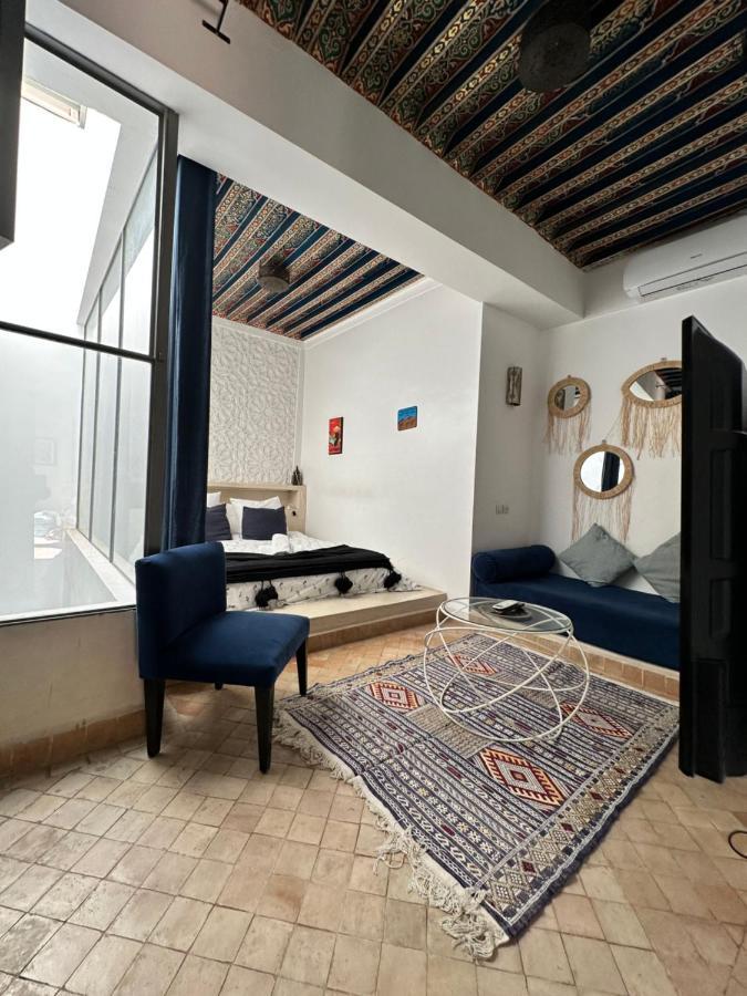 Riad103 chauffée sur le jacuzzi in rooftop&pool SPA Marrakesh Extérieur photo